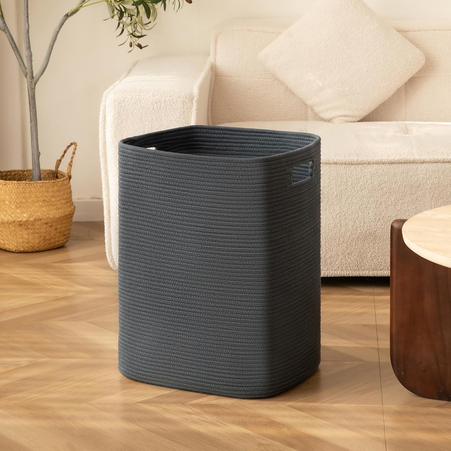 OIAHOMY Woven Decorative Storage Basket - Oiahomy